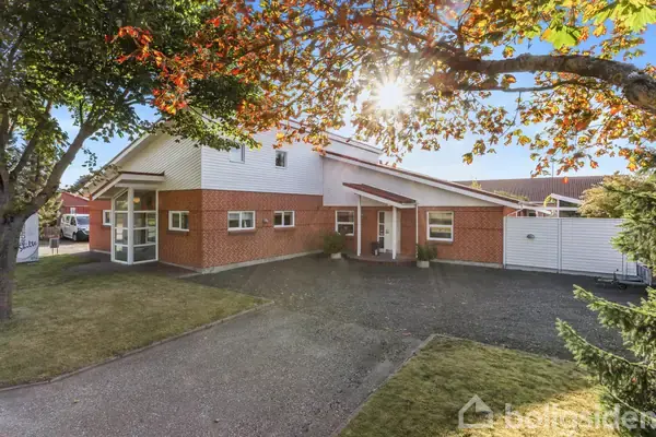 Villa på Amalienborgvej 37A, 9400 Nørresundby
