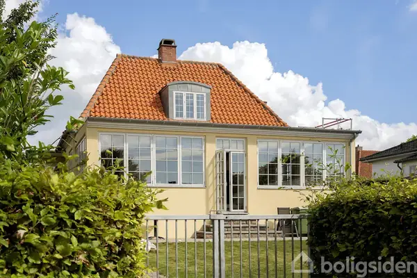 Villa på Julianehåbsvej 8, 2900 Hellerup