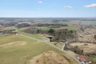 Landejendom på Brøndumvej 10, Øls, 9500 Hobro