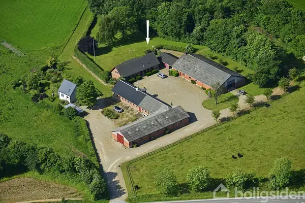 Landejendom på Rustrupvej 33, 8600 Silkeborg