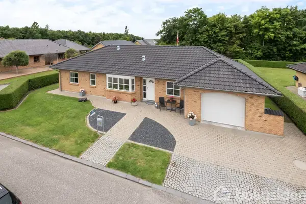 Villa på Troldeparken 14, 7451 Sunds