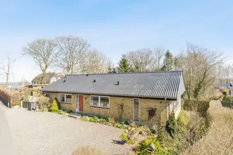 Villa på Hald Møllevej 16, Hald, 8983 Gjerlev J