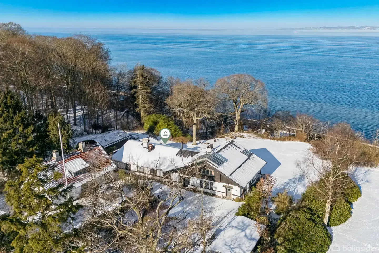 Drømmer du om en bolig, hvor natur, komfort og funktionalitet går op i en højere enhed?