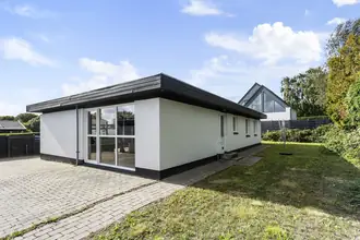 Villa på Nøddevænget 12, Haldbjerg, 9900 Frederikshavn