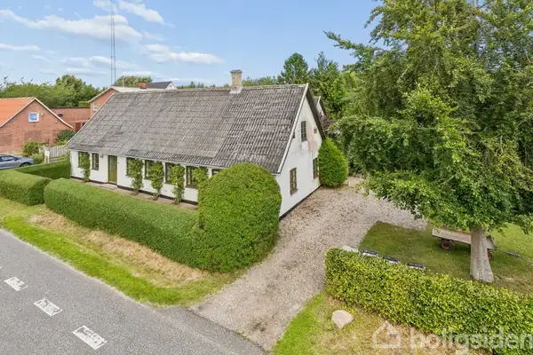 Villa på Byvejen 9, 5874 Hesselager