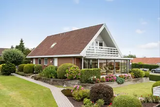 Villa på Rugmarken 80, 8520 Lystrup