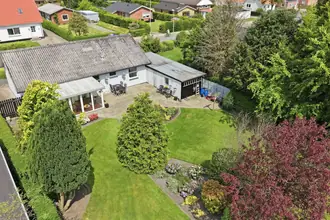 Villa på Nygårdsvej 10, 6740 Bramming