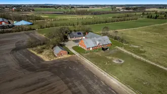 Landejendom på Hesselåvej 33, Skave, 7500 Holstebro