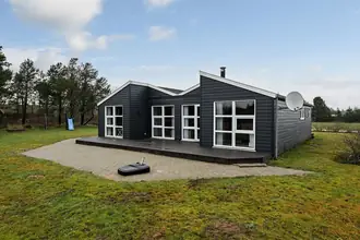 Fritidshus på Syrenvej 73, Stauning, 6900 Skjern