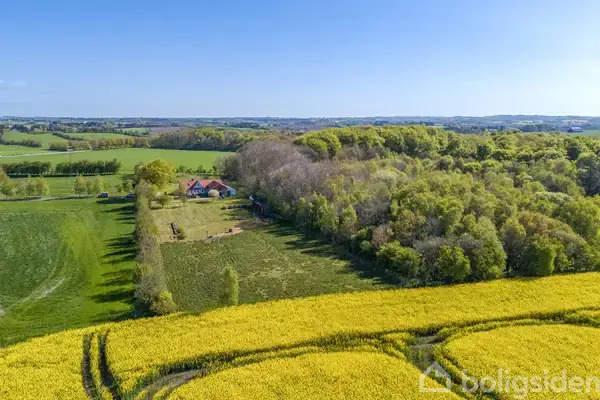 Landejendom på Agersigvej 35, 9700 Brønderslev