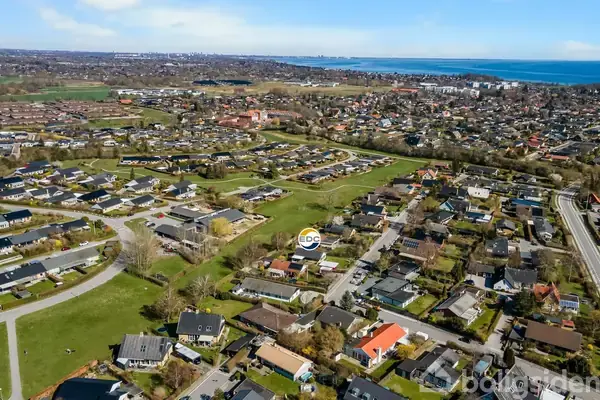 Villa på Råbjerg 17, 2690 Karlslunde