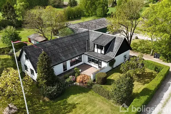 Landejendom på Fredgårdsvej 16, 3200 Helsinge