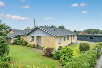 Villa på Fælledvej 10, 9493 Saltum