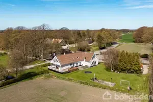 Villa på Tøstrupvej 55, 8581 Nimtofte