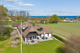 Villa på Lerbjergvej 79, Vejlby Mark, 5500 Middelfart