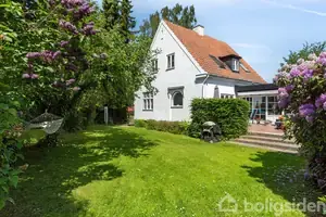 Villa på Grønnevej 6, 2830 Virum