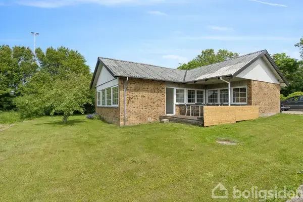 Villa på Landbolystvej 9, 7620 Lemvig