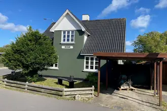Villa på Søndervej 12, 9970 Strandby