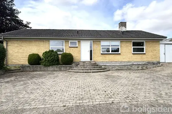 Villa på Hjortetakvej 18, 8543 Hornslet