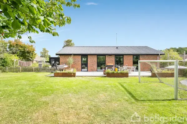 Villa på Brombærhaven 60, 8520 Lystrup