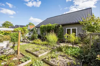 Villa på Azaleagangen 48, 2300 København S