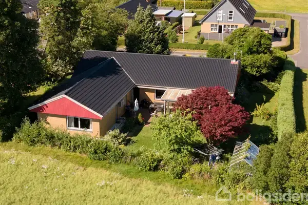 Villa på Skoletoften 6, 8382 Hinnerup