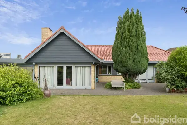 Villa på Grøndalsvej 13, 8260 Viby J