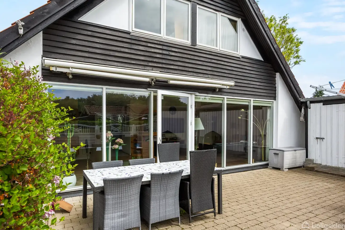 Familievenlig villa med skøn have og central beliggenhed i Kvistgård
