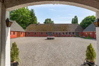 Landejendom på Nedre Vej 76, Albæk, 8930 Randers NØ