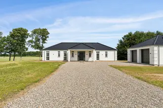 Landejendom på Flensborgvej 21, Jyndevad, 6360 Tinglev