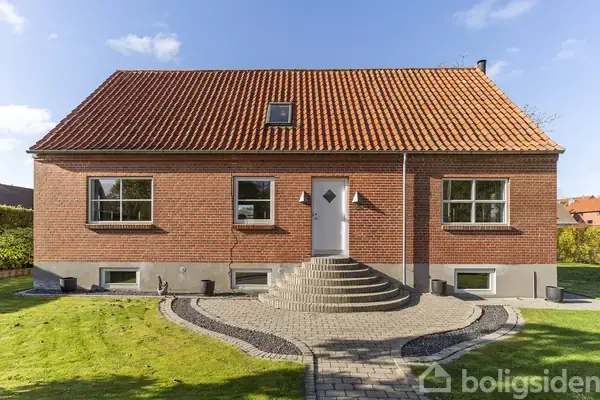 Villa på Virupvej 2B, 8530 Hjortshøj