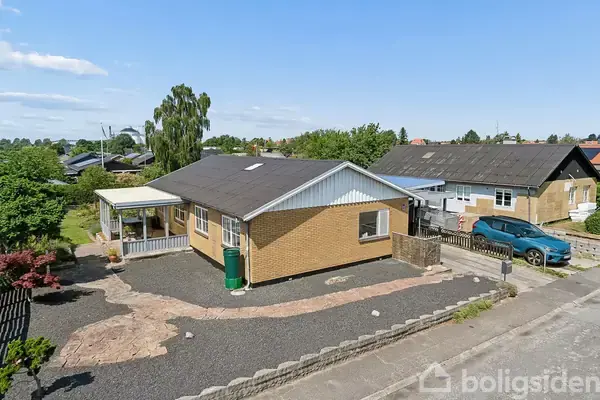 Villa på Læsøvej 4, 4800 Nykøbing F