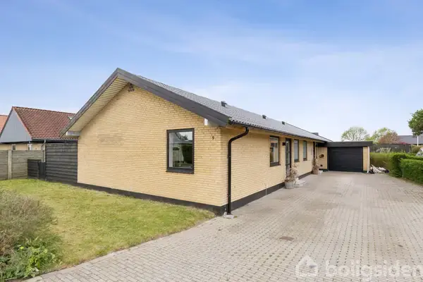 Villa på Præstdam 9, 8464 Galten