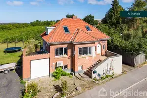 Villa på Klintevej 223, 4780 Stege