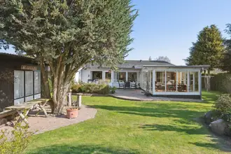 Villa på Langebjergvej 123, 3050 Humlebæk