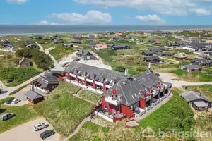Fritidsbolig på Hjelmevej 15, 1. 12., 6854 Henne