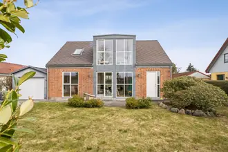 Villa på Klintevej 32, 8240 Risskov