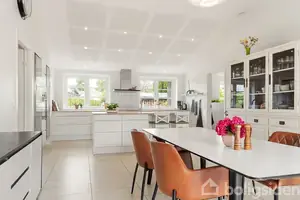 Villa på Ellebjergvej 1, 4330 Hvalsø