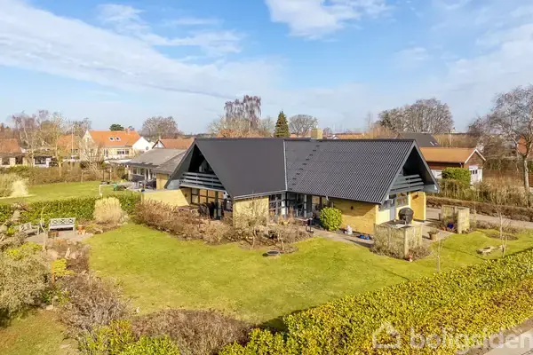 Villa på Fyrrevænget 11, 4800 Nykøbing F