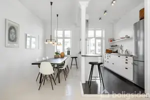Ejerlejlighed på Skovvej 6, 1. th., 2930 Klampenborg