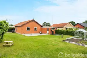 Villa på Syrenvej 14, 8600 Silkeborg