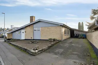 Villa på Svinget 27, Aakirkeby, 3720 Aakirkeby