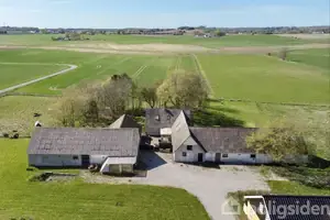 Landejendom på Sønderskovvej 10, 4293 Dianalund