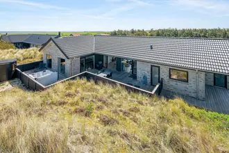 Fritidshus på Tingodden 313D, Aargab, 6960 Hvide Sande