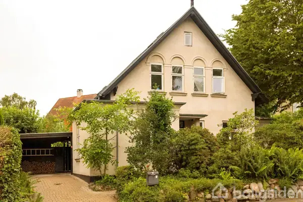 Villa på Viggo Rothes Vej 6, 2920 Charlottenlund