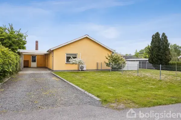 Villa på Dortheavej 9, 4660 Store Heddinge