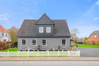 Villa på Sandbjergvej 7, 6535 Branderup J