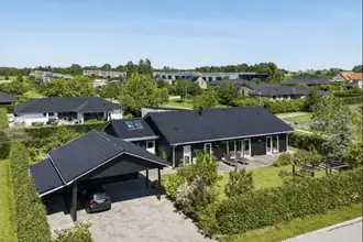 Villa på Hasselvangen 50, 8355 Solbjerg