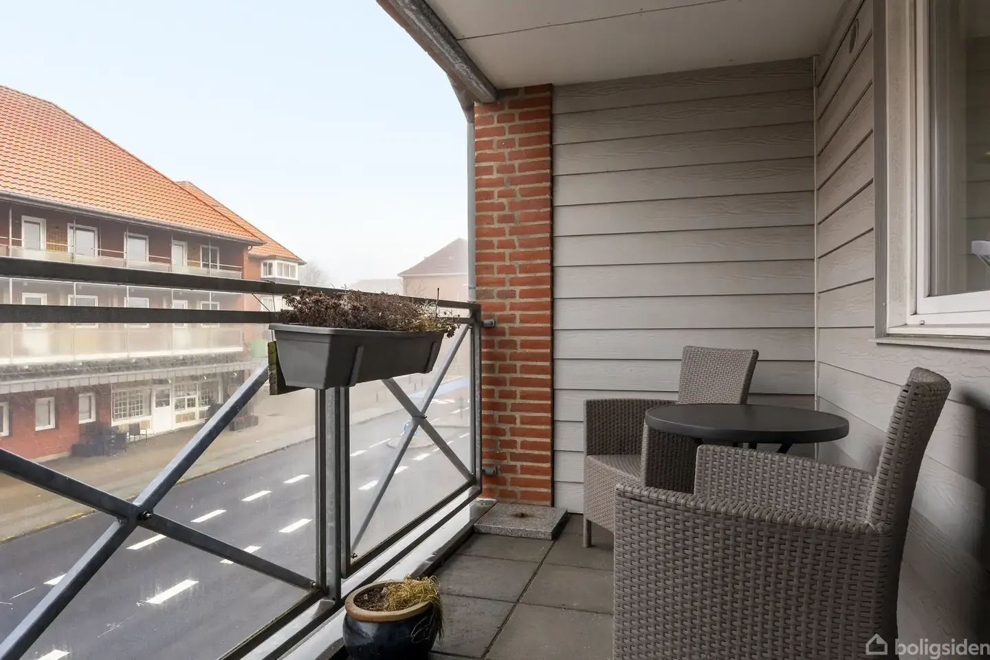 Ejerlejlighed med altan, elevator og egen parkering