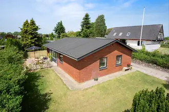 Villa på Solvej 17, 5683 Haarby